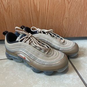 Nike Gold (bullets) Tennis Shoes